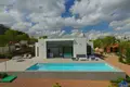 Villa de tres dormitorios 135 m² Orihuela, España