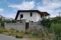 Haus 4 Zimmer 140 m² Lisky, Ukraine