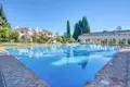 Mieszkanie 2 pokoi 162 m² Marbella, Hiszpania
