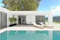 Villa de tres dormitorios 129 m² Monforte del Cid, Španjolska