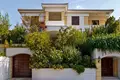5 bedroom villa 1 200 m² Athens, Greece