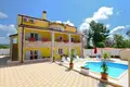 Hotel 486 m² in Porec, Croatia