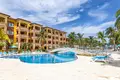 2 bedroom condo 1 058 m² West Bay, Honduras