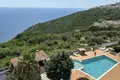 Квартира 2 спальни 126 м² Добра Вода, Черногория