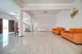 Dom 4 pokoi 350 m² Jermasoja, Cypr
