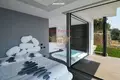 4 bedroom Villa 390 m² Bergeggi, Italy