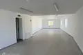 Gewerbefläche 3 zimmer 342 m² in Tuckum, Lettland
