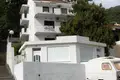 Casa 8 habitaciones 250 m² Petrovac, Montenegro