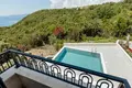 5 bedroom villa 318 m² Katun Rezevici, Montenegro