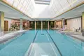 2 bedroom apartment 81 m² London, United Kingdom