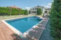 Villa 8 habitaciones 498 m² Podgorica, Montenegro