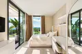 Stadthaus 4 Schlafzimmer 609 m² Marbella, Spanien