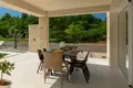 Villa de tres dormitorios 180 m² Rabac, Croacia