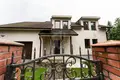 Dom wolnostojący 228 m² Drozdava, Białoruś