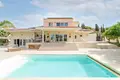 Вилла 3 спальни 250 м² Бенидорм, Испания