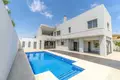 5 bedroom villa 299 m² Torrevieja, Spain