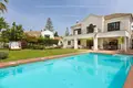 Haus 6 Schlafzimmer 647 m² Estepona, Spanien