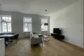 Apartamento 4 habitaciones 100 m² en Varsovia, Polonia