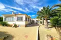 3-Schlafzimmer-Villa 197 m² l Alfas del Pi, Spanien