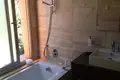 3 bedroom house 214 m² Manilva, Spain