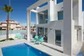 3-Schlafzimmer-Villa 260 m² Orihuela, Spanien