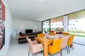 Квартира 3 спальни 130 м² Фуэнхирола, Испания