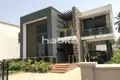 Haus 5 Zimmer 206 m² Achimota, Ghana