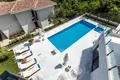 5-Schlafzimmer-Villa 432 m² Kumbor, Montenegro