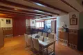 5-Schlafzimmer-Villa 440 m² Calp, Spanien