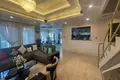 4 bedroom apartment 540 m² Dubai, UAE