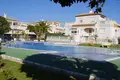 Villa de tres dormitorios 160 m² Torrevieja, España