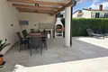 4-Schlafzimmer-Villa 260 m² Stadt Pola, Kroatien