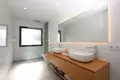 villa de 5 dormitorios 625 m² Estepona, España