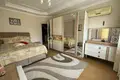 Duplex 5 bedrooms 260 m² Alanya, Turkey