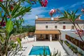 Villa de tres dormitorios 145 m² Grad Pula, Croacia