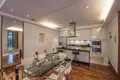 Appartement 3 chambres 220 m² Sakhu, Thaïlande