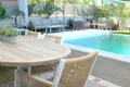 3-Schlafzimmer-Villa 614 m² Marbella, Spanien