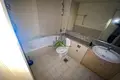 Квартира 2 комнаты 1 621 м² Дубай, ОАЭ