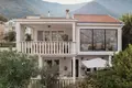 3-Schlafzimmer-Villa 181 m² Kotor, Montenegro