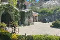 8 bedroom House 630 m² Pera Pedi, Cyprus