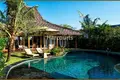 4-Schlafzimmer-Villa 300 m² Pecatu, Indonesien