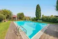 5 bedroom apartment 446 m² Sirmione, Italy