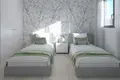 2 bedroom apartment 90 m² Estepona, Spain