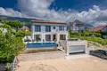 4-Schlafzimmer-Villa 250 m² Mrcevac, Montenegro