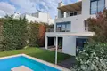Villa de 9 habitaciones 318 m² Kalyvia Thorikou, Grecia