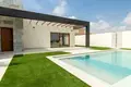 3-Schlafzimmer-Villa 295 m² Torrevieja, Spanien