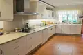 4-Schlafzimmer-Villa 378 m² Marbella, Spanien