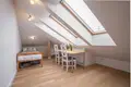 Wohnungen auf mehreren Ebenen 5 zimmer 125 m² Warschau, Polen