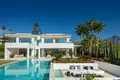 6 bedroom villa 921 m² San Pedro Alcantara, Spain