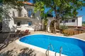 Villa 8 chambres 250 m² Mjesni odbor Poganka - Sveti Anton, Croatie